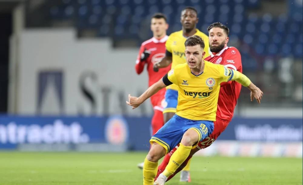 会迫使玩家 会迫使玩家