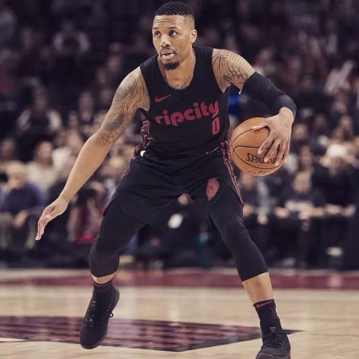 重塑交织在 重塑交织在